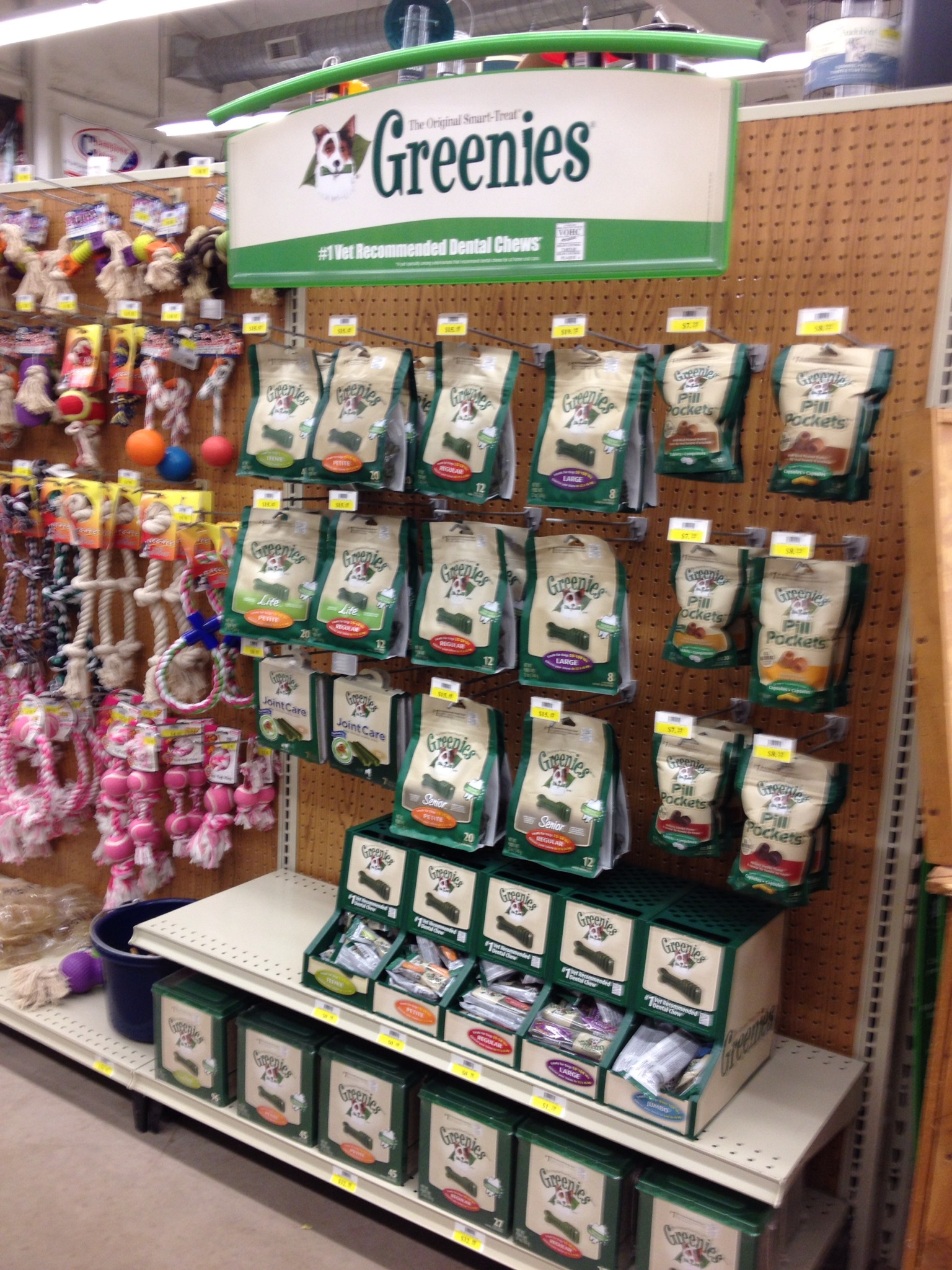 Pet food and pet supplies Ark Country Store