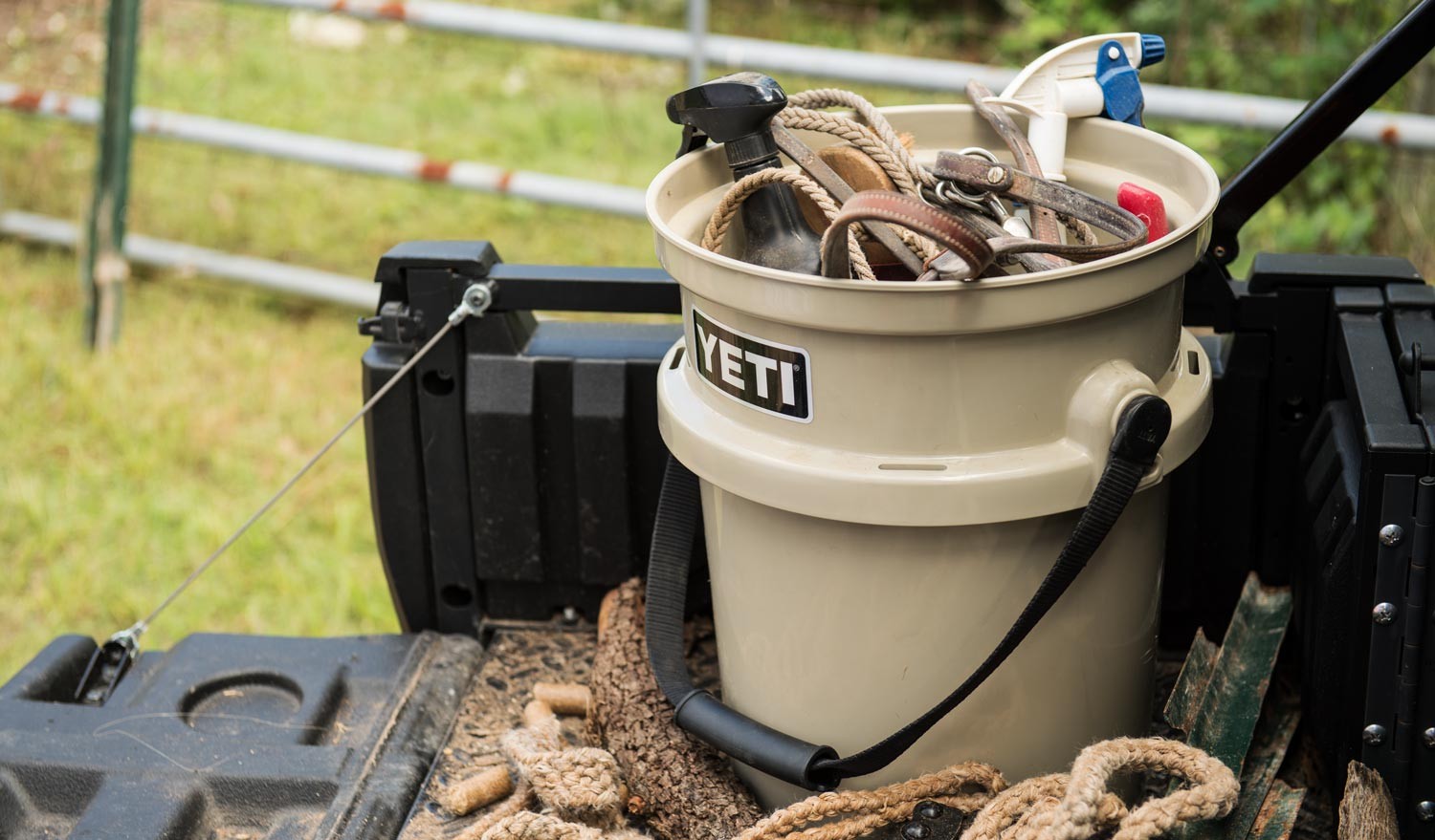 Richmond Ducks Unlimited - The Ultimate Waterfowl - Yeti Loadout Bucket  with Clear Lid & Rig'em Right Gear Belt - Accessories in photo will be  custom selected by our volunteers! Purchase your